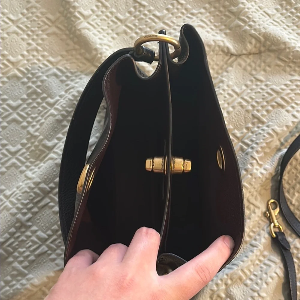 Coach Black Pebbled Leather Turn-Lock Shoulder Bag with Gold Hardware - Picture 6 of 6